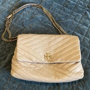 Tory Burch KIRA CHEVRON CONVERTIBLE SHOULDER BAG